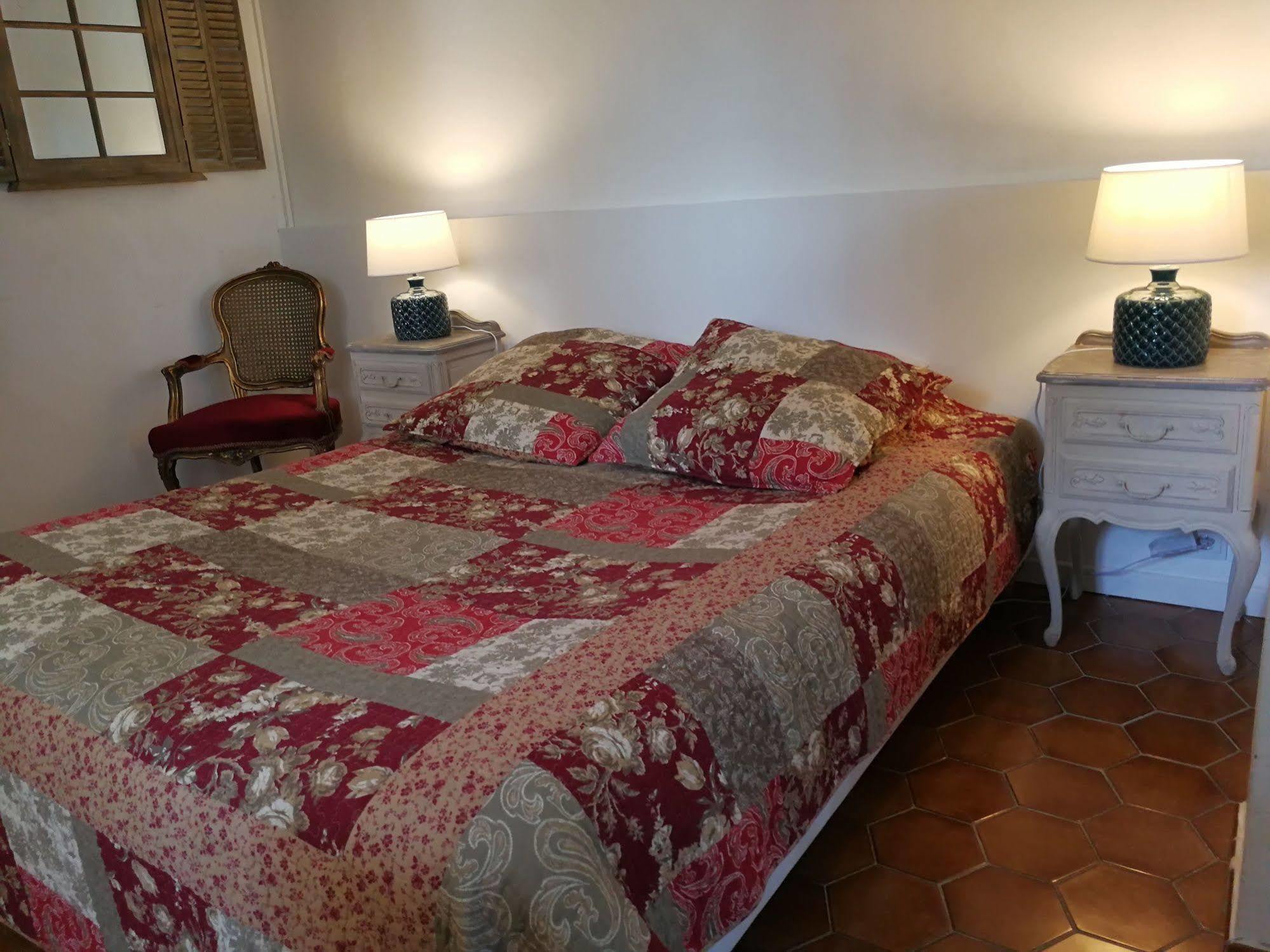 La Bastide Des Muriers Deaux Zewnętrze zdjęcie